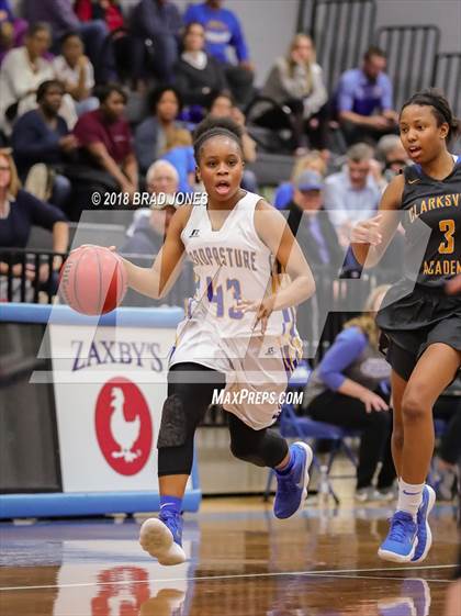 Thumbnail 2 in Clarksville Academy vs Goodpasture Christian (TSSAA District 4 Semifinal) photogallery.