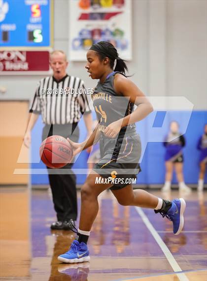 Thumbnail 3 in Clarksville Academy vs Goodpasture Christian (TSSAA District 4 Semifinal) photogallery.