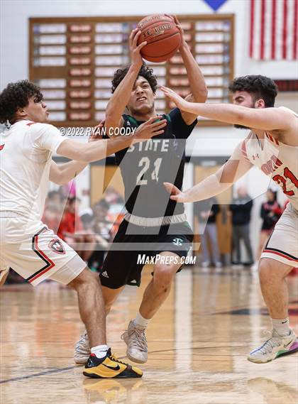Thumbnail 2 in Lawrence Free State @ Shawnee Mission North photogallery.