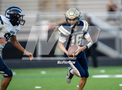 Thumbnail 2 in Osbourn @ Hylton photogallery.