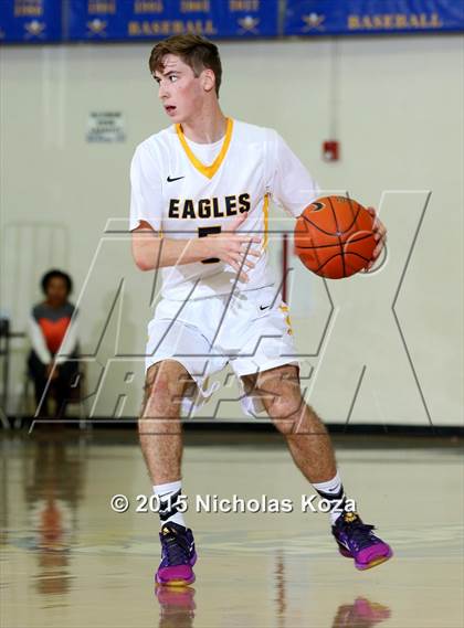 Thumbnail 2 in Torrance vs El Segundo (El Segundo Tournament) photogallery.