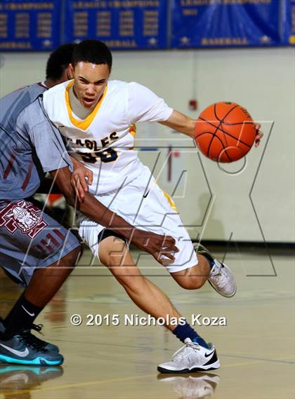 Thumbnail 2 in Torrance vs El Segundo (El Segundo Tournament) photogallery.