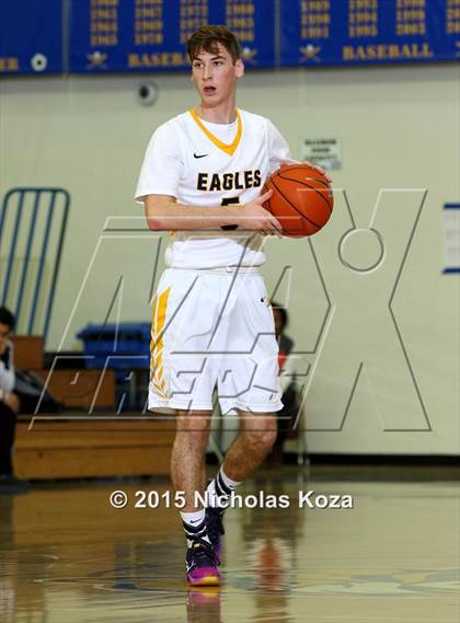 Thumbnail 3 in Torrance vs El Segundo (El Segundo Tournament) photogallery.