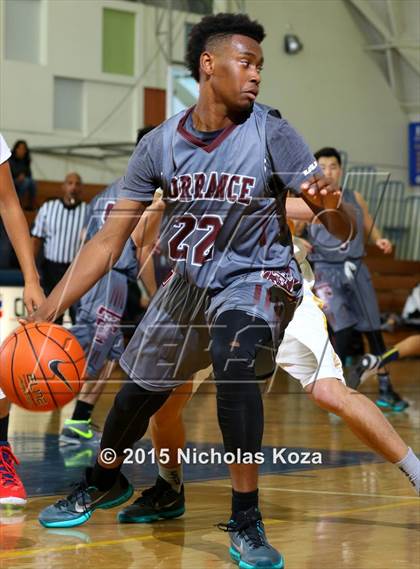 Thumbnail 3 in Torrance vs El Segundo (El Segundo Tournament) photogallery.