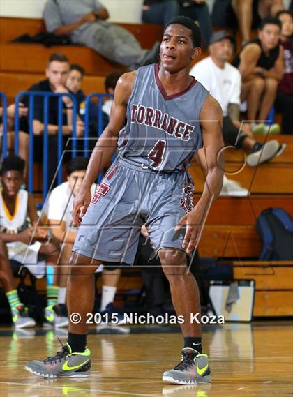 Thumbnail 2 in Torrance vs El Segundo (El Segundo Tournament) photogallery.