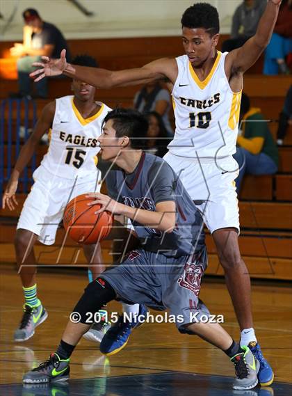 Thumbnail 2 in Torrance vs El Segundo (El Segundo Tournament) photogallery.