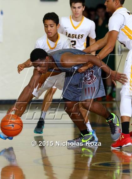 Thumbnail 2 in Torrance vs El Segundo (El Segundo Tournament) photogallery.