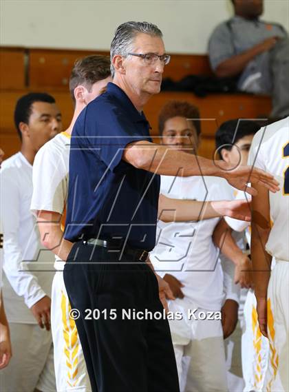 Thumbnail 3 in Torrance vs El Segundo (El Segundo Tournament) photogallery.