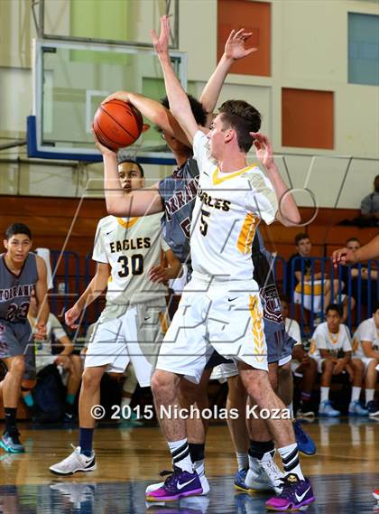 Thumbnail 3 in Torrance vs El Segundo (El Segundo Tournament) photogallery.