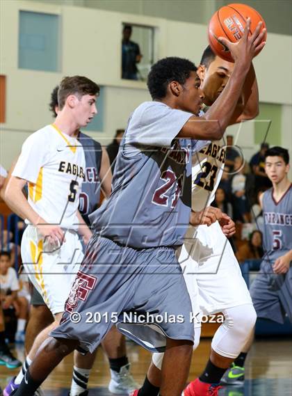 Thumbnail 3 in Torrance vs El Segundo (El Segundo Tournament) photogallery.