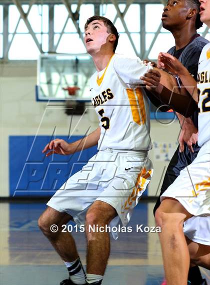 Thumbnail 3 in Torrance vs El Segundo (El Segundo Tournament) photogallery.