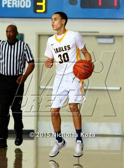 Thumbnail 3 in Torrance vs El Segundo (El Segundo Tournament) photogallery.