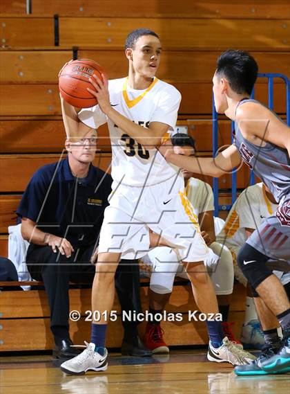 Thumbnail 3 in Torrance vs El Segundo (El Segundo Tournament) photogallery.