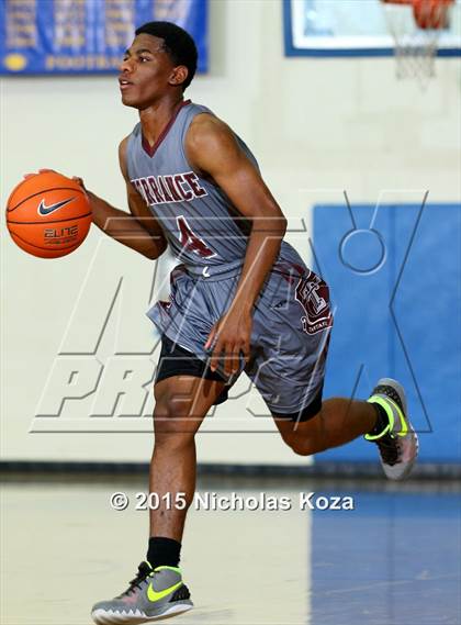 Thumbnail 2 in Torrance vs El Segundo (El Segundo Tournament) photogallery.