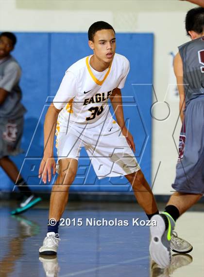 Thumbnail 3 in Torrance vs El Segundo (El Segundo Tournament) photogallery.