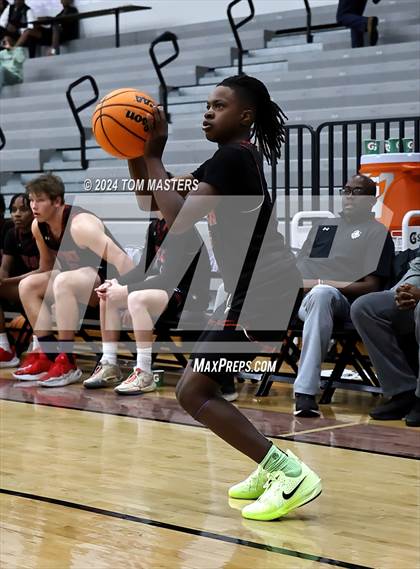 Thumbnail 1 in The Rock vs. Harding University photogallery.