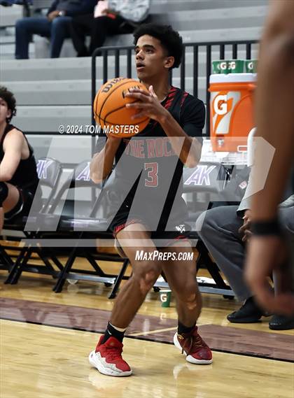 Thumbnail 2 in The Rock vs. Harding University photogallery.