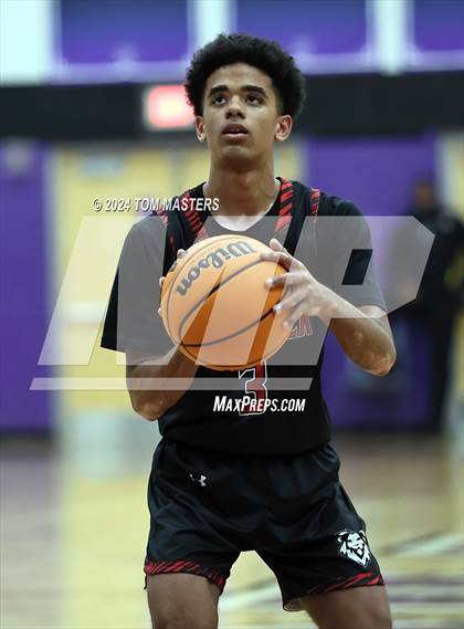 Thumbnail 2 in The Rock vs. Harding University photogallery.