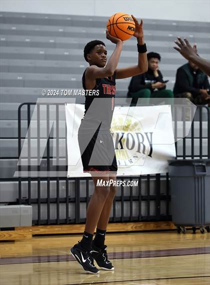 Thumbnail 2 in The Rock vs. Harding University photogallery.