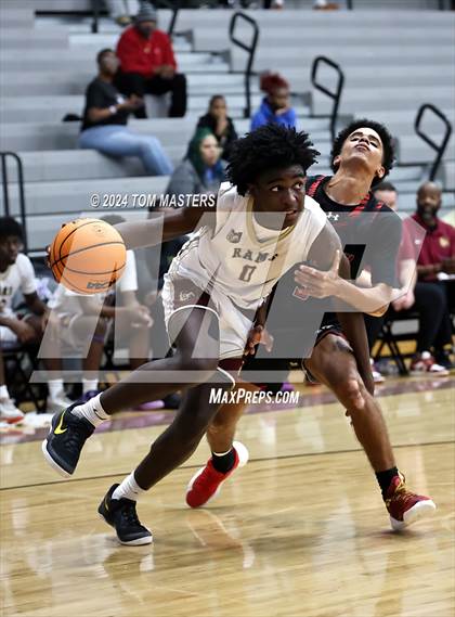 Thumbnail 2 in The Rock vs. Harding University photogallery.