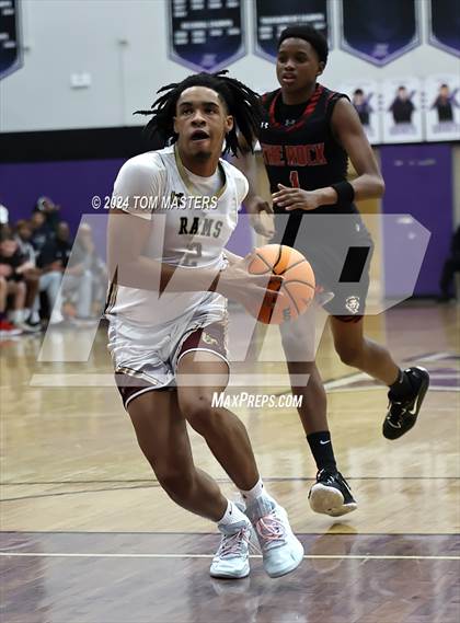 Thumbnail 2 in The Rock vs. Harding University photogallery.
