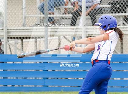 Thumbnail 1 in Carroll vs Veterans Memorial (UIL 5A Area Playoff) photogallery.