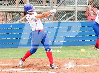 Thumbnail 1 in Carroll vs Veterans Memorial (UIL 5A Area Playoff) photogallery.