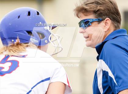 Thumbnail 3 in Carroll vs Veterans Memorial (UIL 5A Area Playoff) photogallery.
