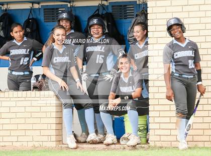 Thumbnail 1 in Carroll vs Veterans Memorial (UIL 5A Area Playoff) photogallery.