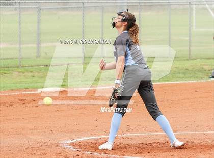 Thumbnail 1 in Carroll vs Veterans Memorial (UIL 5A Area Playoff) photogallery.
