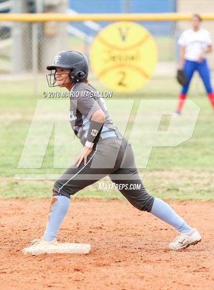 Thumbnail 2 in Carroll vs Veterans Memorial (UIL 5A Area Playoff) photogallery.