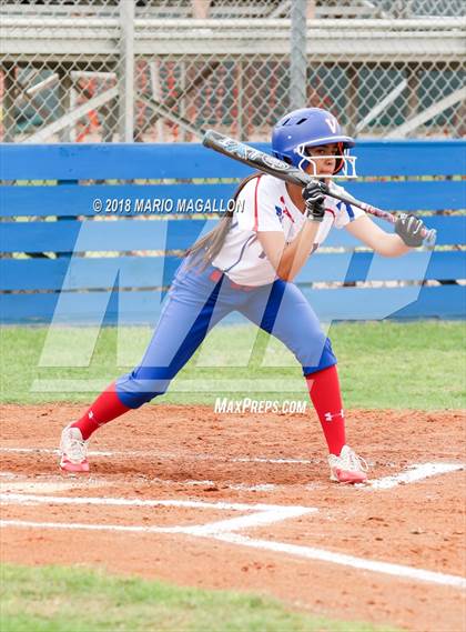 Thumbnail 3 in Carroll vs Veterans Memorial (UIL 5A Area Playoff) photogallery.