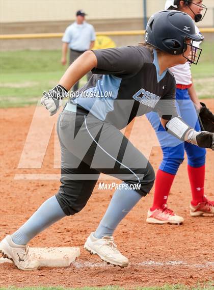 Thumbnail 2 in Carroll vs Veterans Memorial (UIL 5A Area Playoff) photogallery.