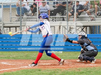 Thumbnail 2 in Carroll vs Veterans Memorial (UIL 5A Area Playoff) photogallery.
