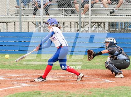 Thumbnail 2 in Carroll vs Veterans Memorial (UIL 5A Area Playoff) photogallery.