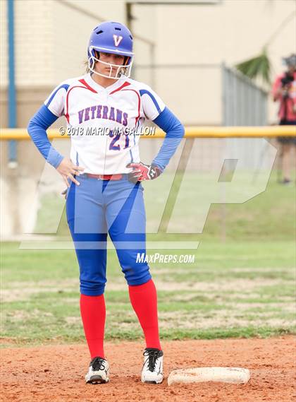 Thumbnail 1 in Carroll vs Veterans Memorial (UIL 5A Area Playoff) photogallery.