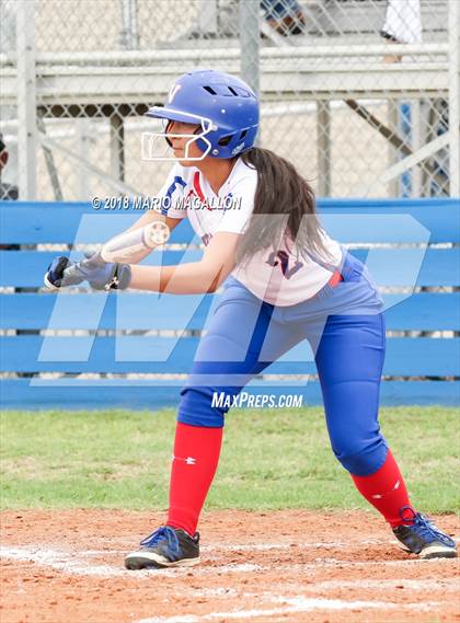 Thumbnail 2 in Carroll vs Veterans Memorial (UIL 5A Area Playoff) photogallery.