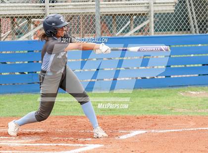 Thumbnail 2 in Carroll vs Veterans Memorial (UIL 5A Area Playoff) photogallery.