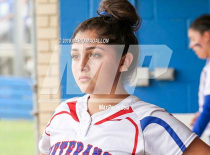 Thumbnail 1 in Carroll vs Veterans Memorial (UIL 5A Area Playoff) photogallery.
