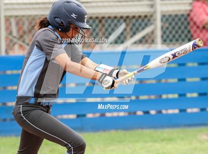 Thumbnail 1 in Carroll vs Veterans Memorial (UIL 5A Area Playoff) photogallery.