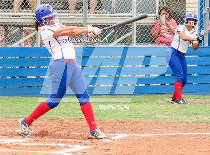 Thumbnail 2 in Carroll vs Veterans Memorial (UIL 5A Area Playoff) photogallery.