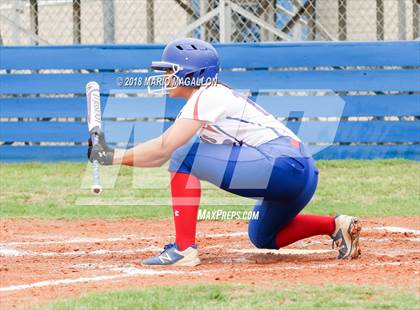 Thumbnail 1 in Carroll vs Veterans Memorial (UIL 5A Area Playoff) photogallery.