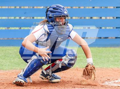 Thumbnail 3 in Carroll vs Veterans Memorial (UIL 5A Area Playoff) photogallery.