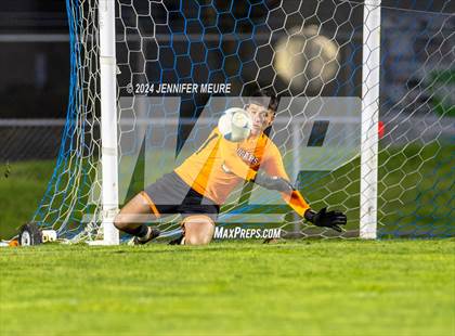 Thumbnail 2 in Cardinal Newman @ Newark Memorial (CIF NorCal DIII Championship) photogallery.
