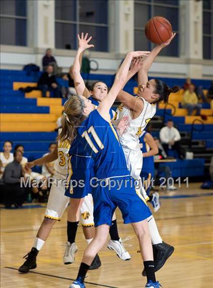 Thumbnail 2 in Brookfield vs Kolbe (SWC Quarterfinal) photogallery.