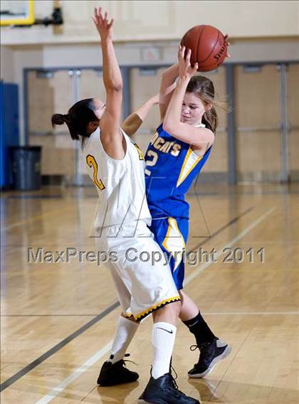 Thumbnail 2 in Brookfield vs Kolbe (SWC Quarterfinal) photogallery.