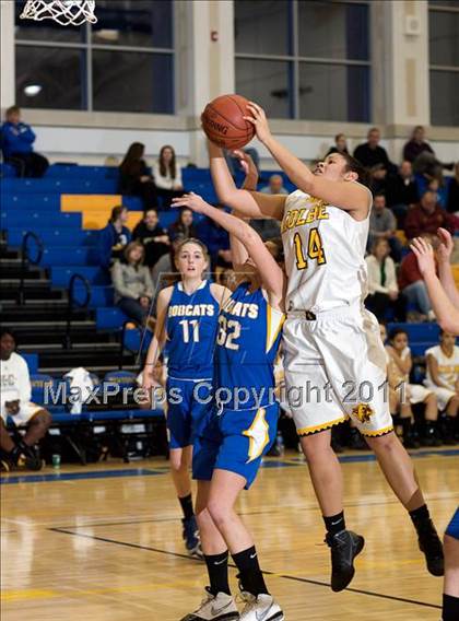 Thumbnail 2 in Brookfield vs Kolbe (SWC Quarterfinal) photogallery.