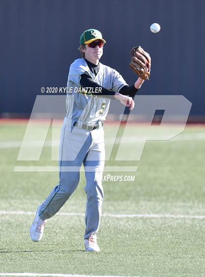 Thumbnail 3 in Legacy Christian Academy vs Grace Prep (Texas Private School Classic) photogallery.
