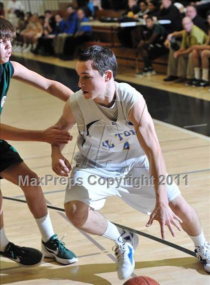 Thumbnail 3 in Brethren Christian vs. El Toro (Godinez Invitational) photogallery.