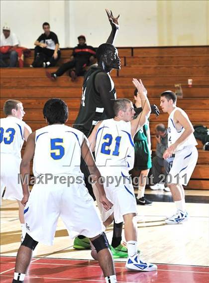 Thumbnail 2 in Brethren Christian vs. El Toro (Godinez Invitational) photogallery.